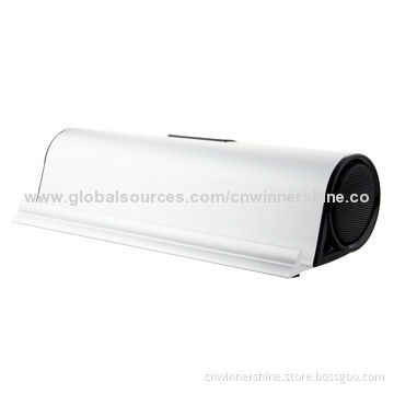 Wireless speaker with aluminum housing
